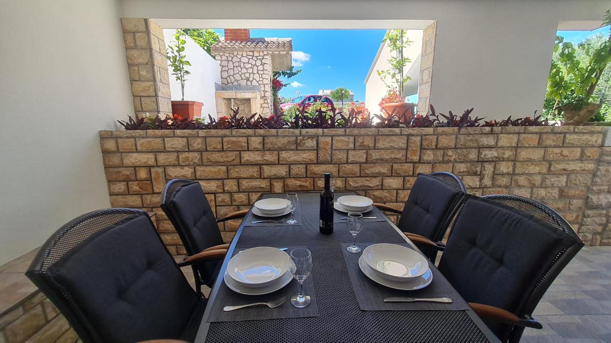 Apartman "Flower Garden" Ražanac Zewnętrze zdjęcie